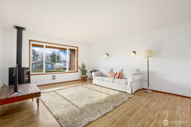 5704 Rosario Way, Anacortes, WA 98221