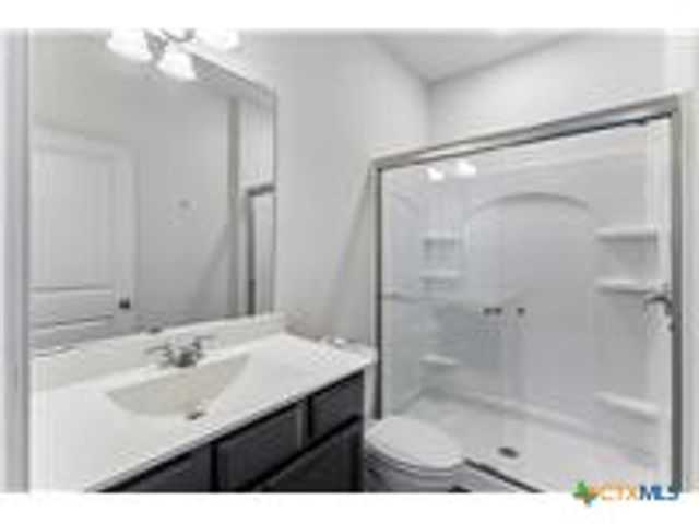 124 NE Peony Lane, Jarrell, TX 76537