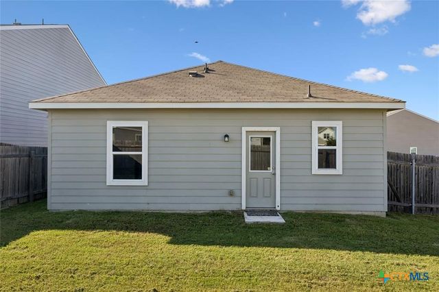 124 NE Peony Lane, Jarrell, TX 76537