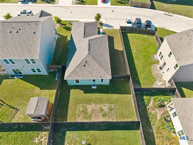 124 NE Peony Lane, Jarrell, TX 76537