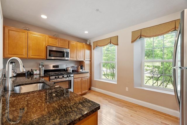2 Adams Circle, Devens, MA 01434