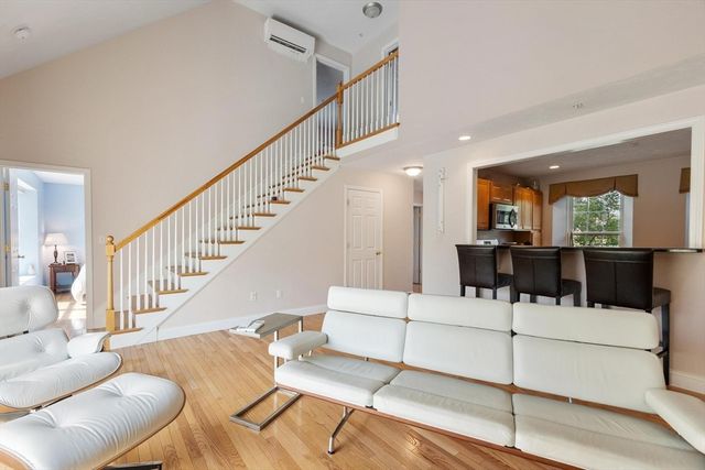 2 Adams Circle, Devens, MA 01434