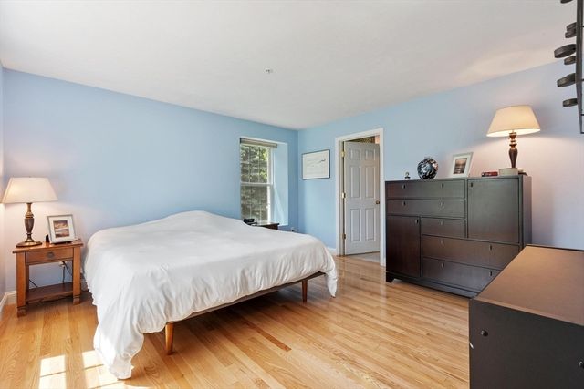 2 Adams Circle, Devens, MA 01434