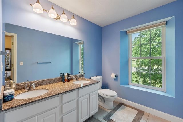2 Adams Circle, Devens, MA 01434