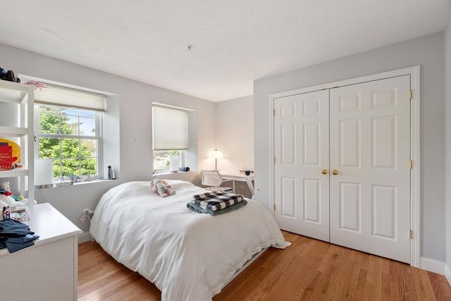 2 Adams Circle, Devens, MA 01434