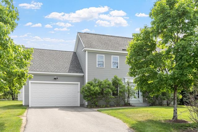 2 Adams Circle, Devens, MA 01434