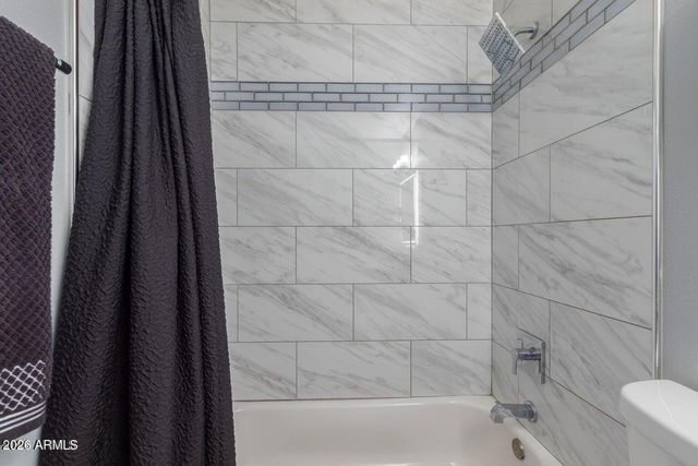 4759 E BELLEVIEW Street, Phoenix, AZ 85008