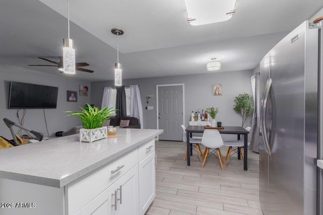 4759 E BELLEVIEW Street, Phoenix, AZ 85008