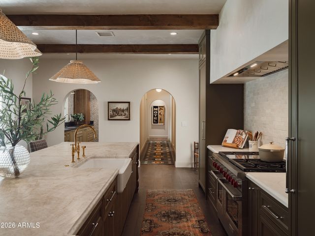 123 E KALER Drive, Phoenix, AZ 85020