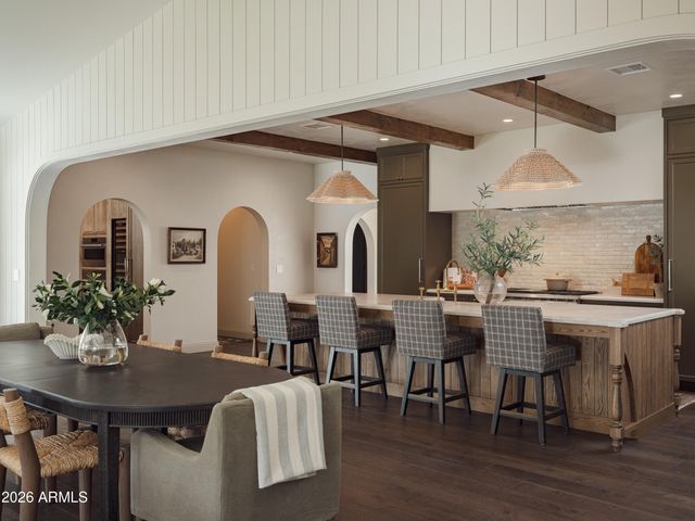 123 E KALER Drive, Phoenix, AZ 85020