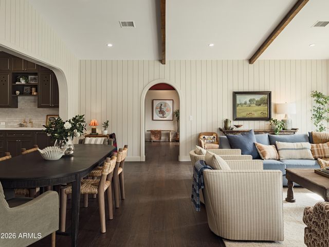 123 E KALER Drive, Phoenix, AZ 85020