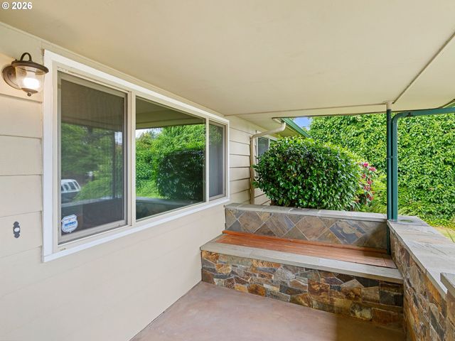 3657 Se 77TH Ave, Portland, OR 97206