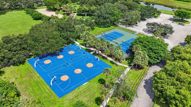 760 NW 41st Terrace, Deerfield Beach, FL 33442