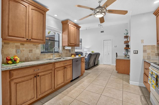 760 NW 41st Terrace, Deerfield Beach, FL 33442