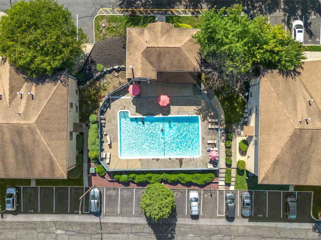 13 Omni Parc Drive, Nanuet, NY 10954 — photo 3