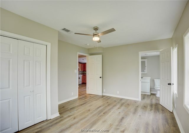1207 West 6th Street, Caldwell, TX 77836