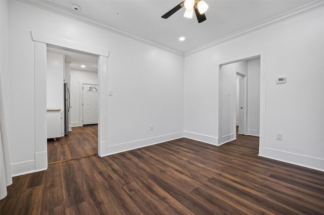 422 N Hutcheson Street, Houston, TX 77003