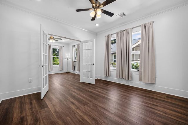 422 N Hutcheson Street, Houston, TX 77003