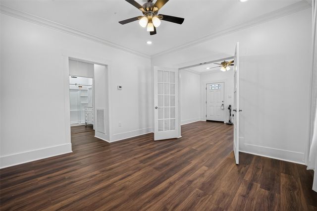 422 N Hutcheson Street, Houston, TX 77003