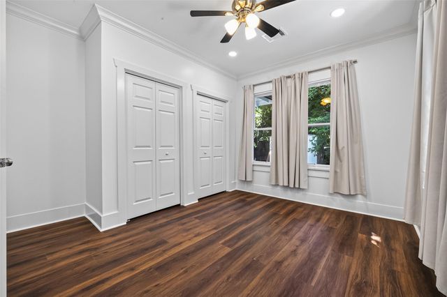 422 N Hutcheson Street, Houston, TX 77003