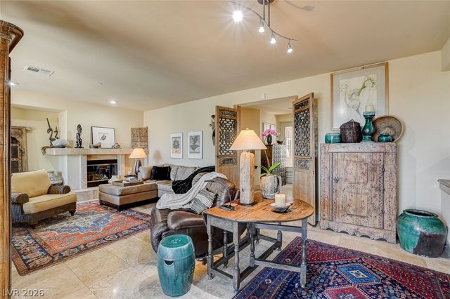 5152 Vincitor Street, Las Vegas, NV 89135