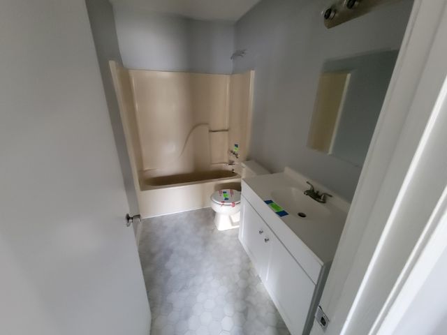 1480 Nichols Dr, Clarksville, TN 37042