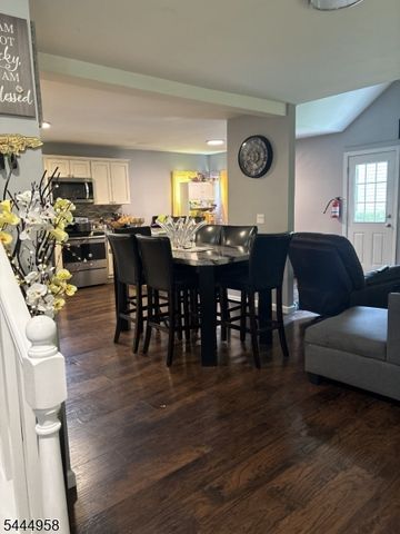 1 Lake Shore Dr, Roxbury Twp., NJ 07857