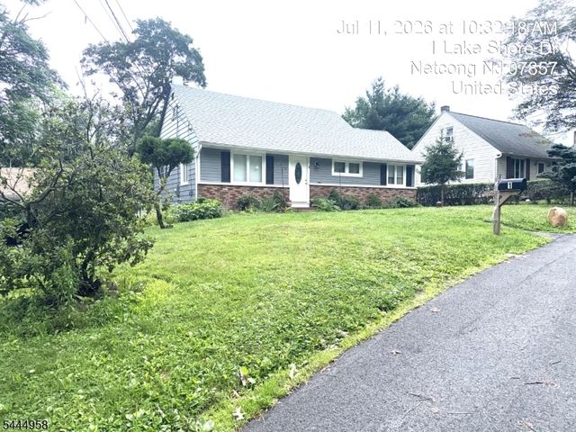 1 Lake Shore Dr, Roxbury Twp., NJ 07857