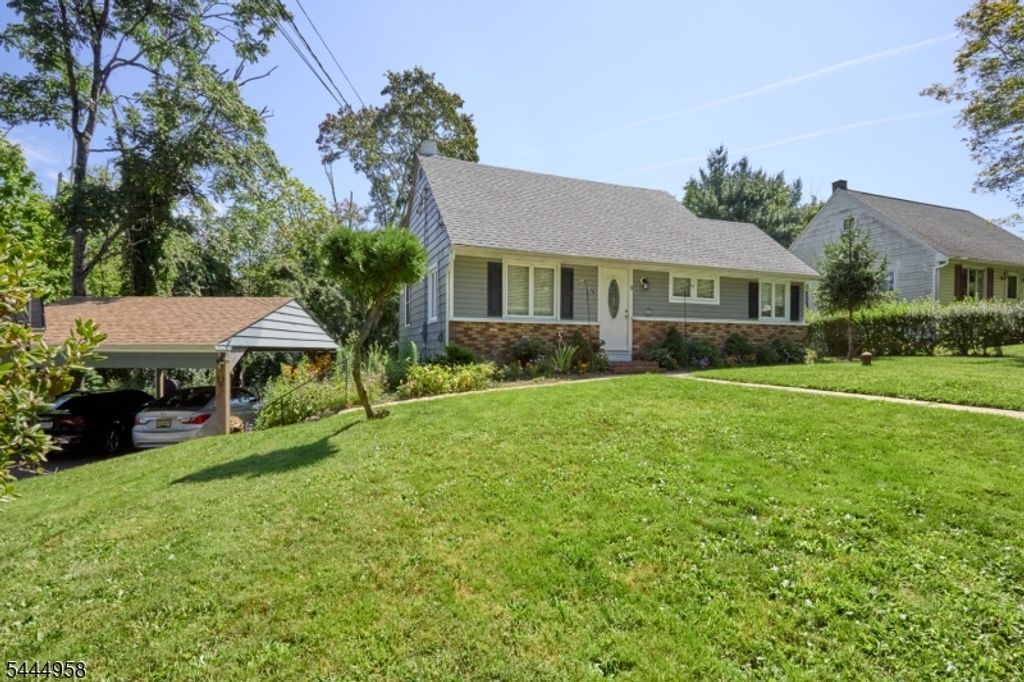 1 Lake Shore Dr, Roxbury Twp., NJ 07857 — photo 2