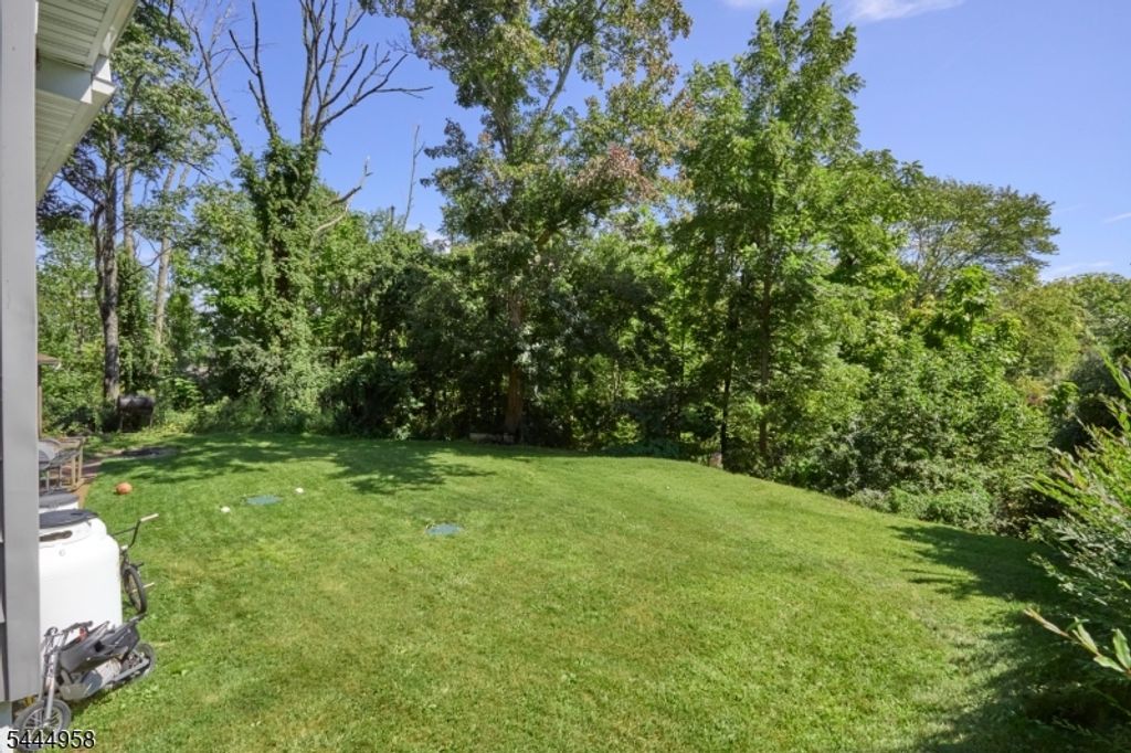 1 Lake Shore Dr, Roxbury Twp., NJ 07857 — photo 4