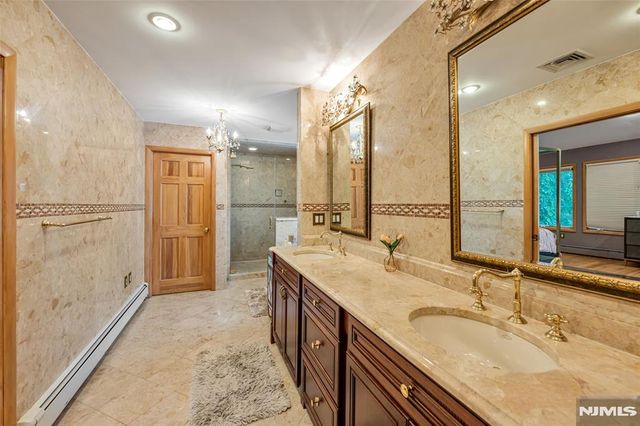 300 Lake Shore Drive, Haworth, NJ 07641