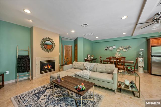 300 Lake Shore Drive, Haworth, NJ 07641