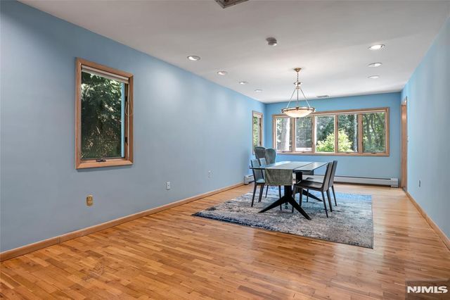 300 Lake Shore Drive, Haworth, NJ 07641