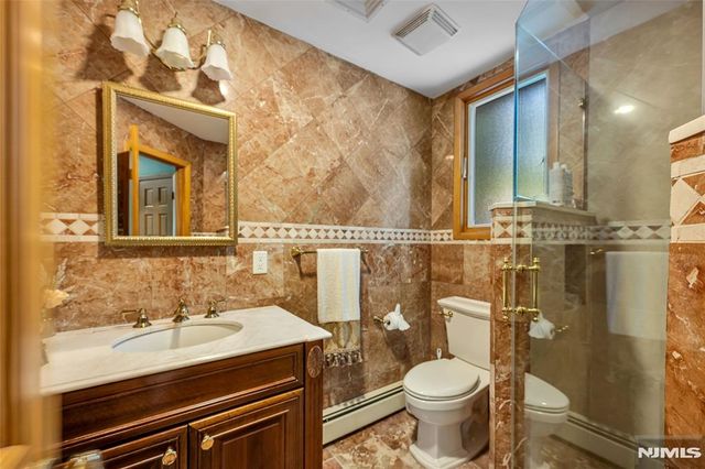 300 Lake Shore Drive, Haworth, NJ 07641