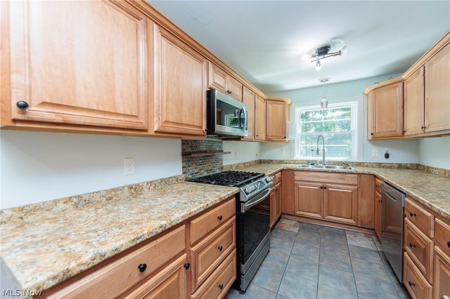 3516 Meadowbrook Boulevard, Cleveland Heights, OH 44118