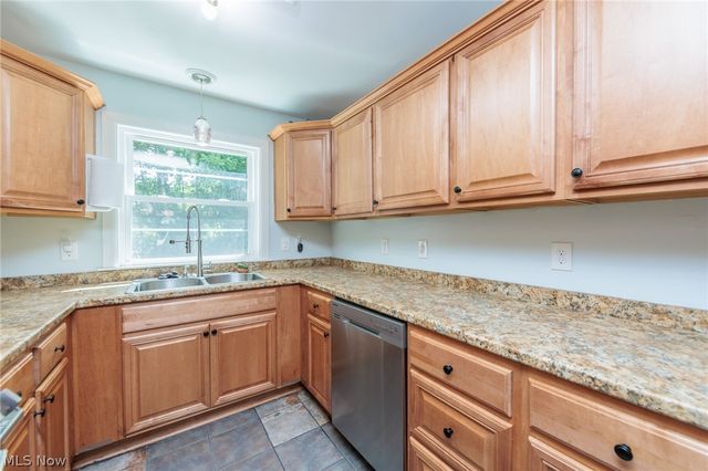 3516 Meadowbrook Boulevard, Cleveland Heights, OH 44118