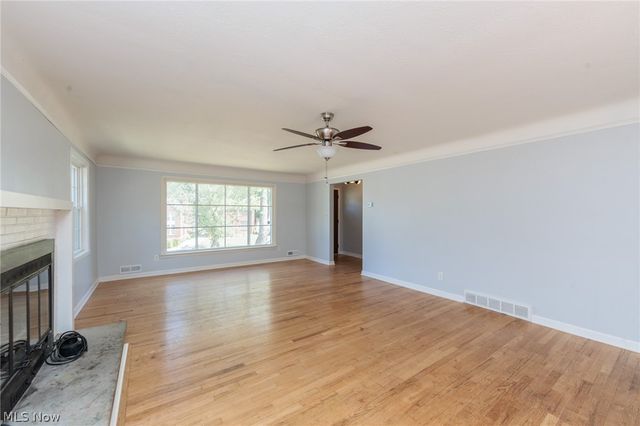 3516 Meadowbrook Boulevard, Cleveland Heights, OH 44118