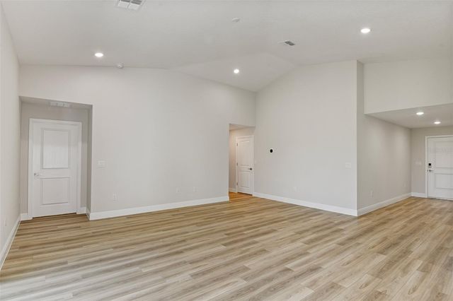 6121 SW 97TH STREET, Ocala, FL 34476