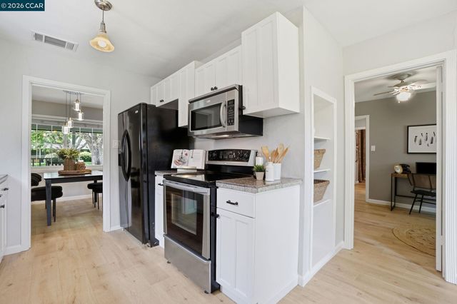 172 Jennie Dr, Pleasant Hill, CA 94523