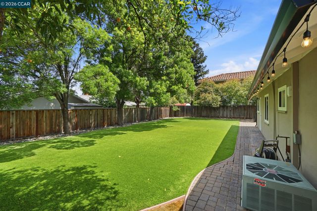172 Jennie Dr, Pleasant Hill, CA 94523