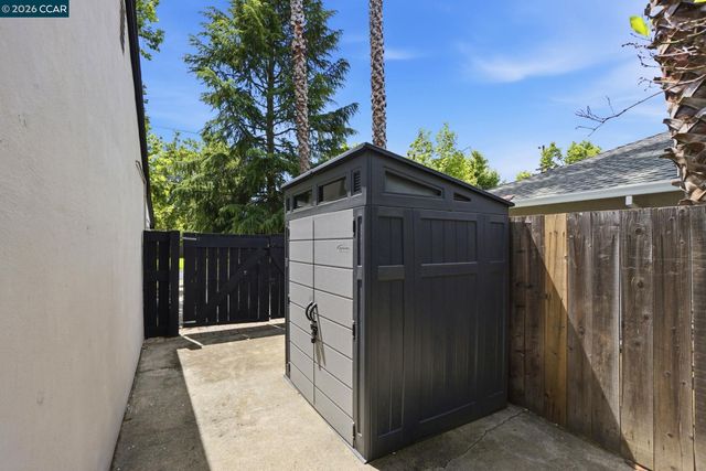 172 Jennie Dr, Pleasant Hill, CA 94523