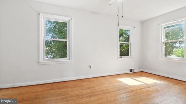 6314 MARTIN LUTHER KING JR HWY, Capitol Heights, MD 20743