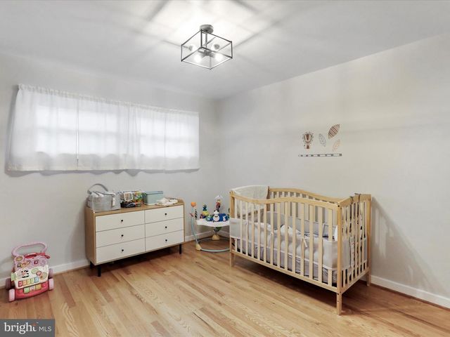 325 VALLEY VIEW AVE, Keyser, WV 26726