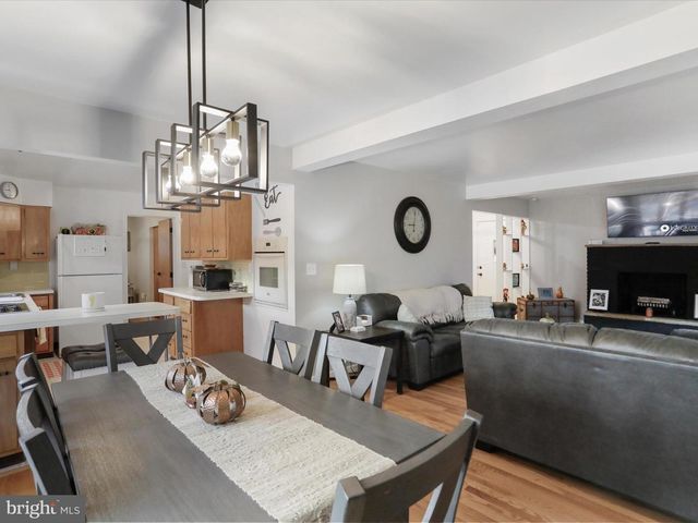 325 VALLEY VIEW AVE, Keyser, WV 26726