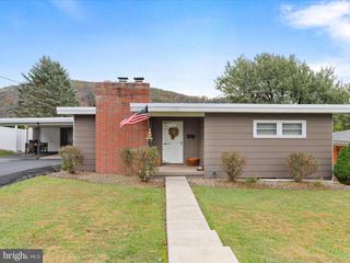 325 VALLEY VIEW AVE, Keyser, WV 26726