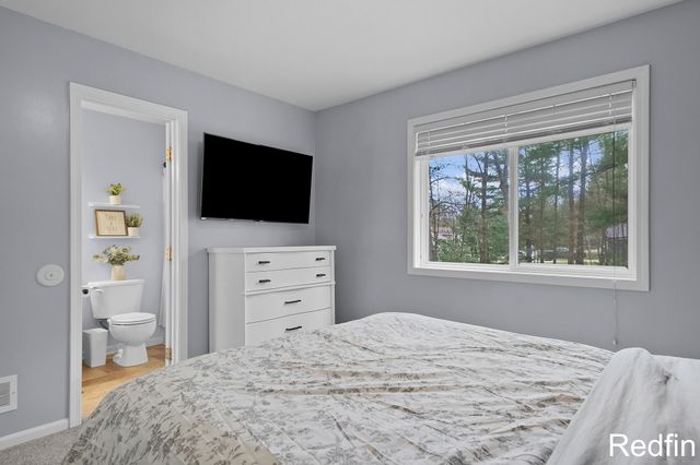 1204 Abby Court, Muskegon, MI 49442