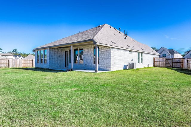 453 Pace Bend Court, New Caney, TX 77357