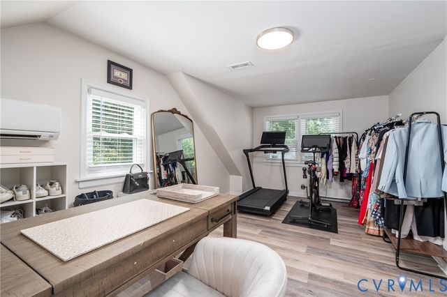 1204 Maywood Rd, Henrico, VA 23229