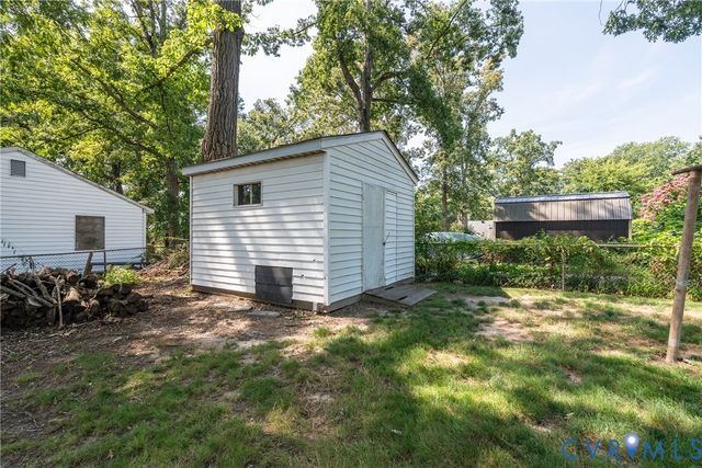 1204 Maywood Rd, Henrico, VA 23229