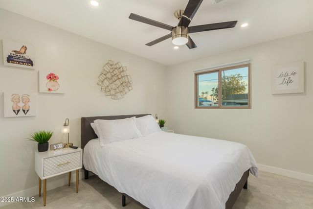 8225 E Crestwood Way, Scottsdale, AZ 85250